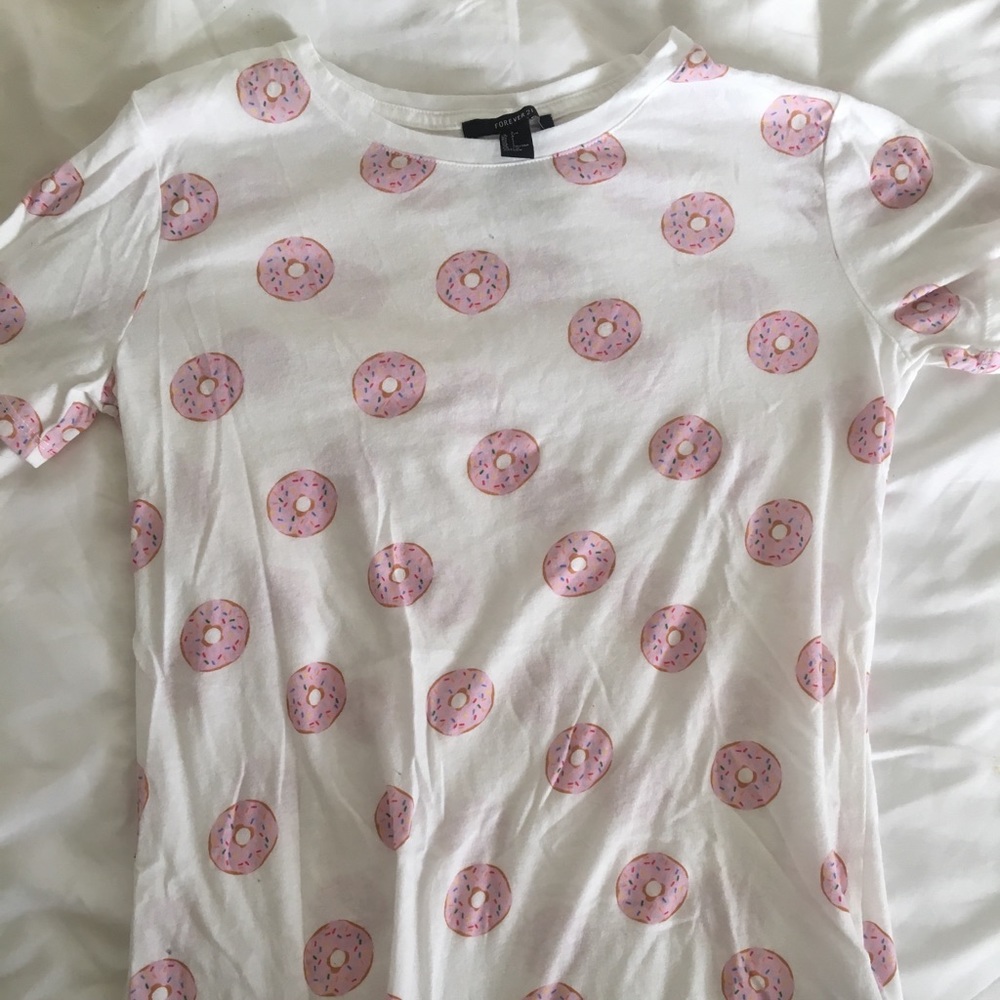 Donut print shirt🍩